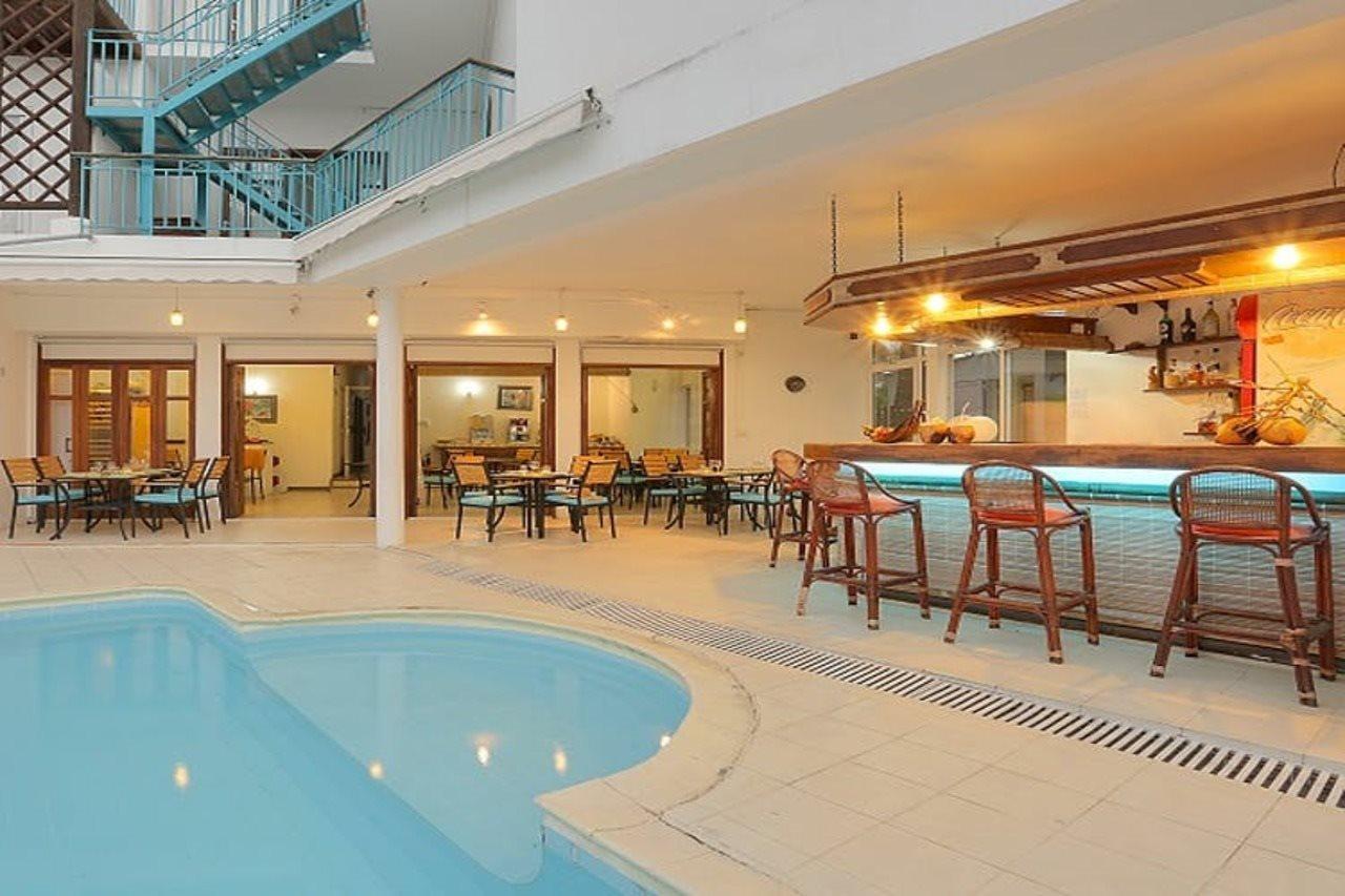 Dzama Hotel Гранд-Бэй Экстерьер фото