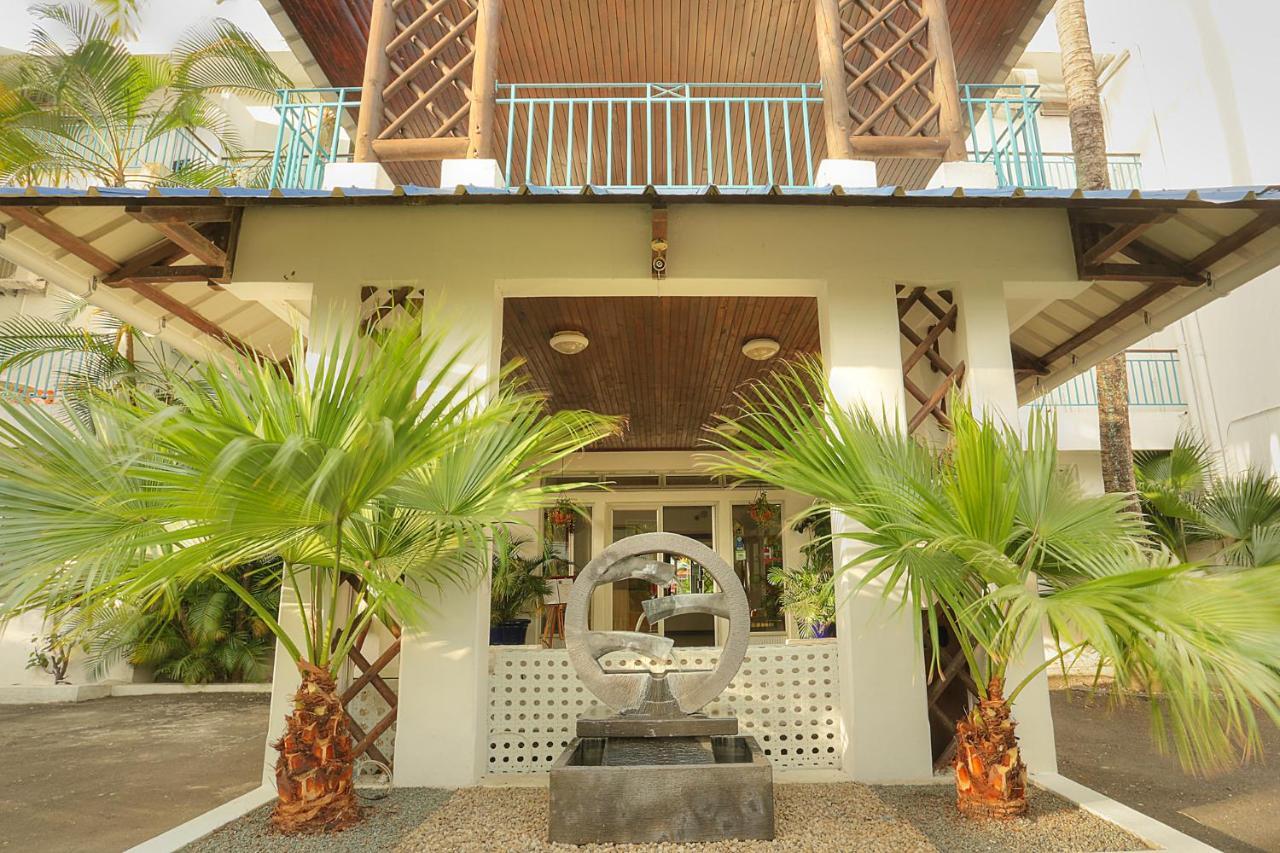 Dzama Hotel Гранд-Бэй Экстерьер фото